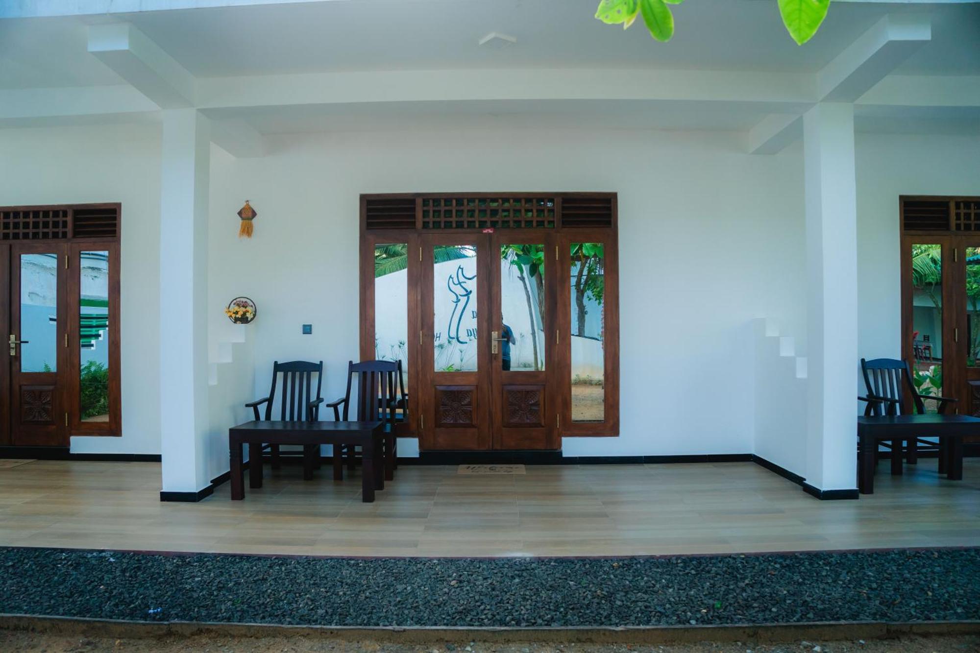 Hotel Aliya Aliya Hikkaduwa Extérieur photo