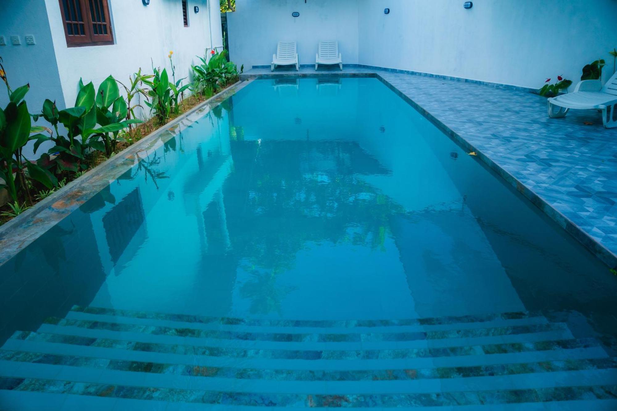 Hotel Aliya Aliya Hikkaduwa Extérieur photo
